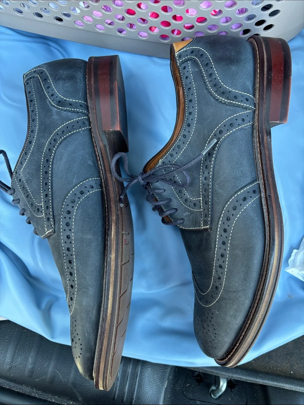 Johnston & Murphy classic wingtip